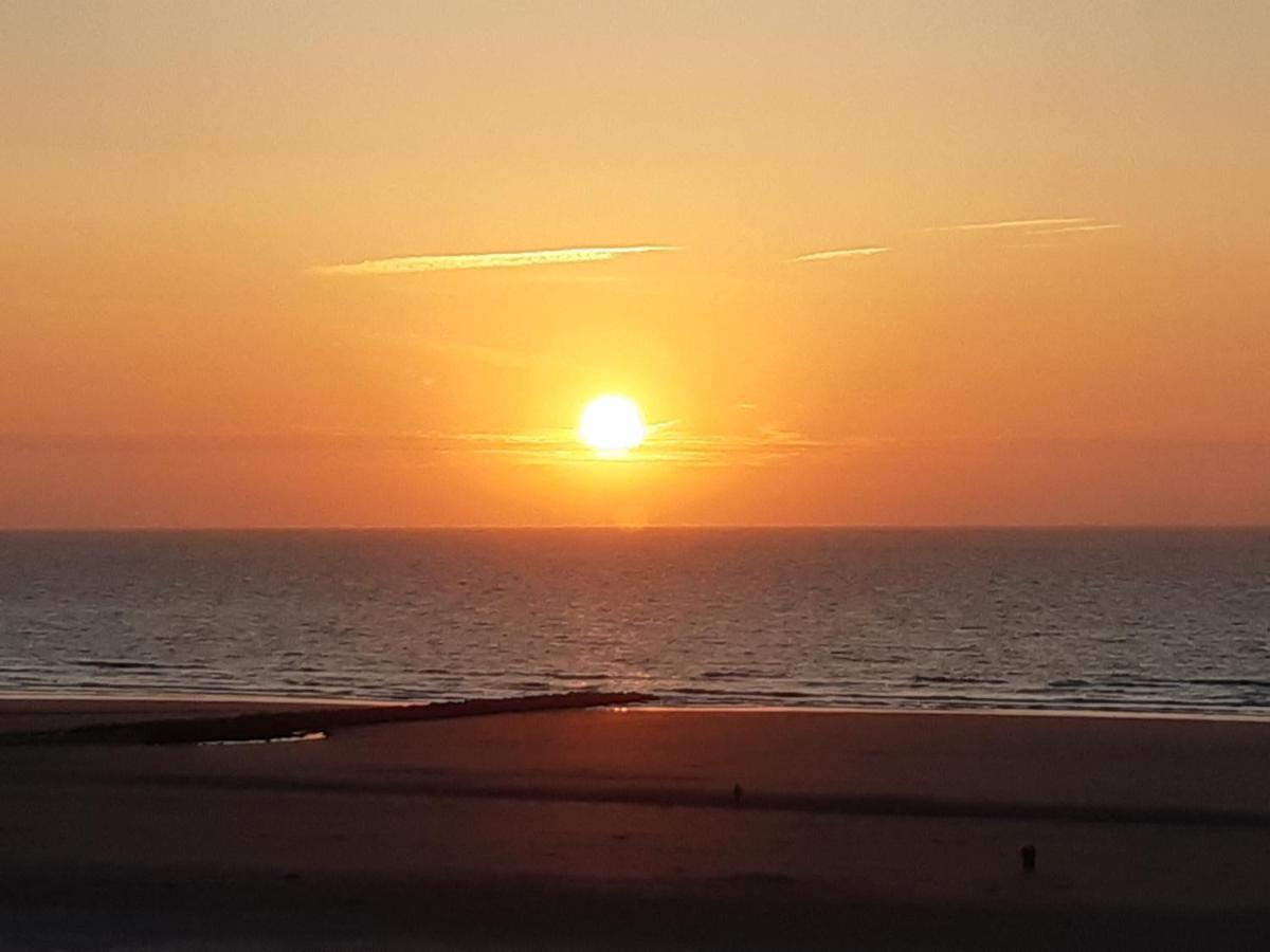 Nieuwpoort Marjolaine Prachtig Zeezicht - 4De Verdiep -Op De Dijk 5Pers Exteriér fotografie